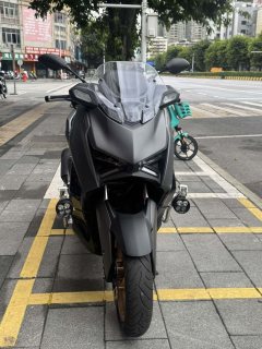 Yamaha XMAX 300 cc - фото 4