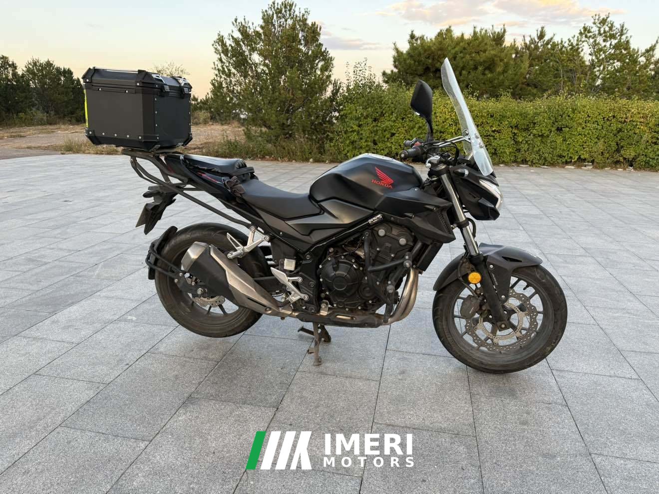 2021 Honda CB400F