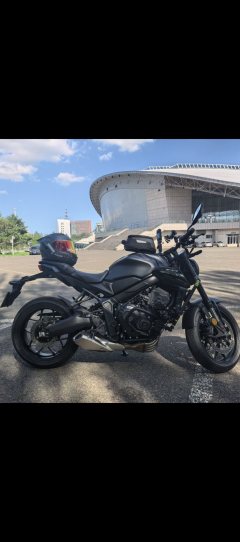 Honda CB650R - фото 1