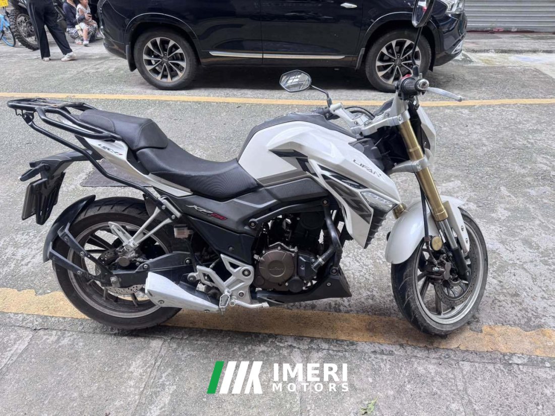 Lifan KPS250 - мотоцикл из Китая