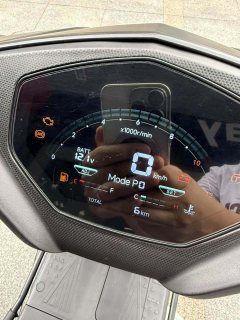 QJMOTOR 150RS - фото 1