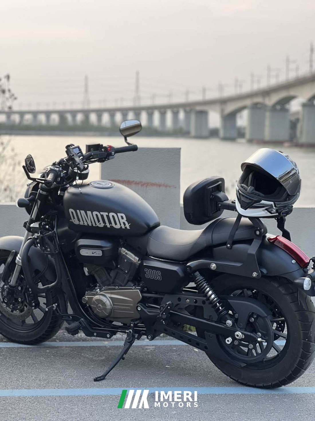 QJMOTOR 300 - мотоцикл из Китая