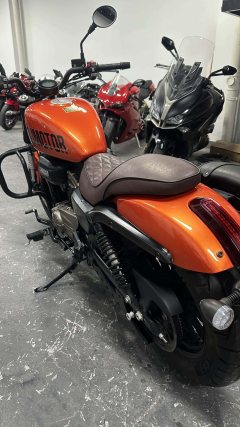 QJMOTOR Flash 300 - фото 3