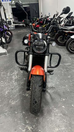 QJMOTOR Flash 300 - фото 6