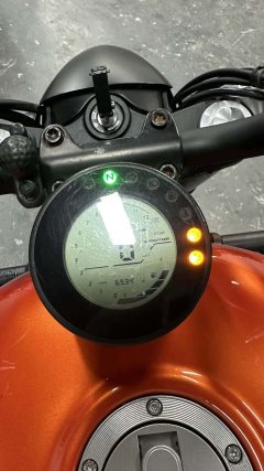 QJMOTOR Flash 300 - фото 7