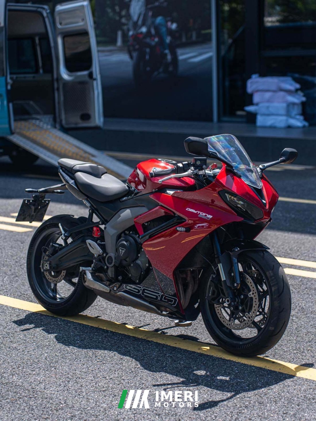 Triumph Daytona 660 - мотоцикл из Китая