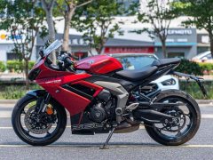 Triumph Daytona 660 - фото 10