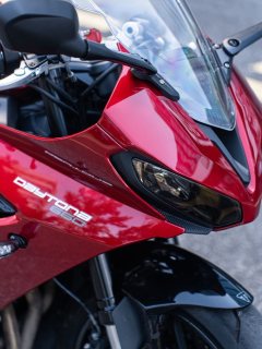 Triumph Daytona 660 - фото 12