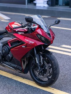 Triumph Daytona 660 - фото 7