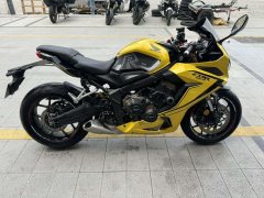 Honda CBR650R - фото 6