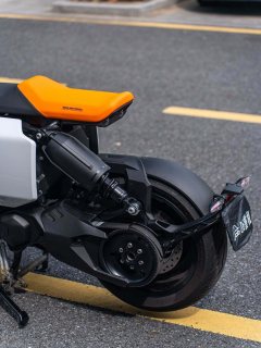 BMW CE 04 - фото 11