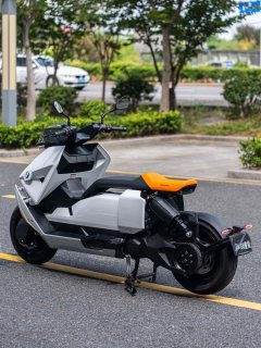 BMW CE 04 - фото 6