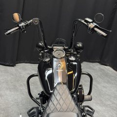 Harley-Davidson Road King 1868 cc - фото 5