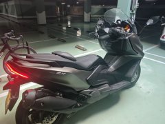 KYMCO AK550 - фото 4