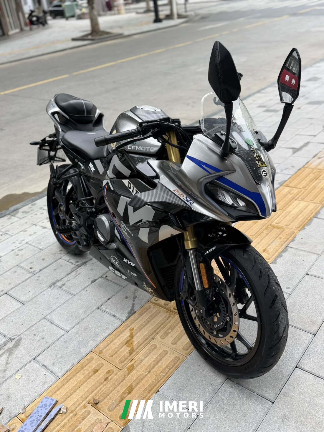 CFMOTO 250SR - мотоцикл из Китая
