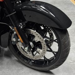 Harley-Davidson Road King 1868 cc - фото 9