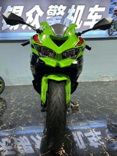Kawasaki ZX-4R 400 cc - фото 9
