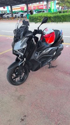Yamaha XMAX 300 cc - фото 3