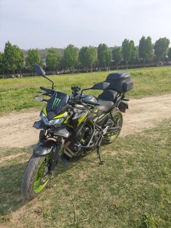 Kawasaki Z650 - фото 1