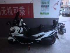 SYM Cruisym 400 - фото 1