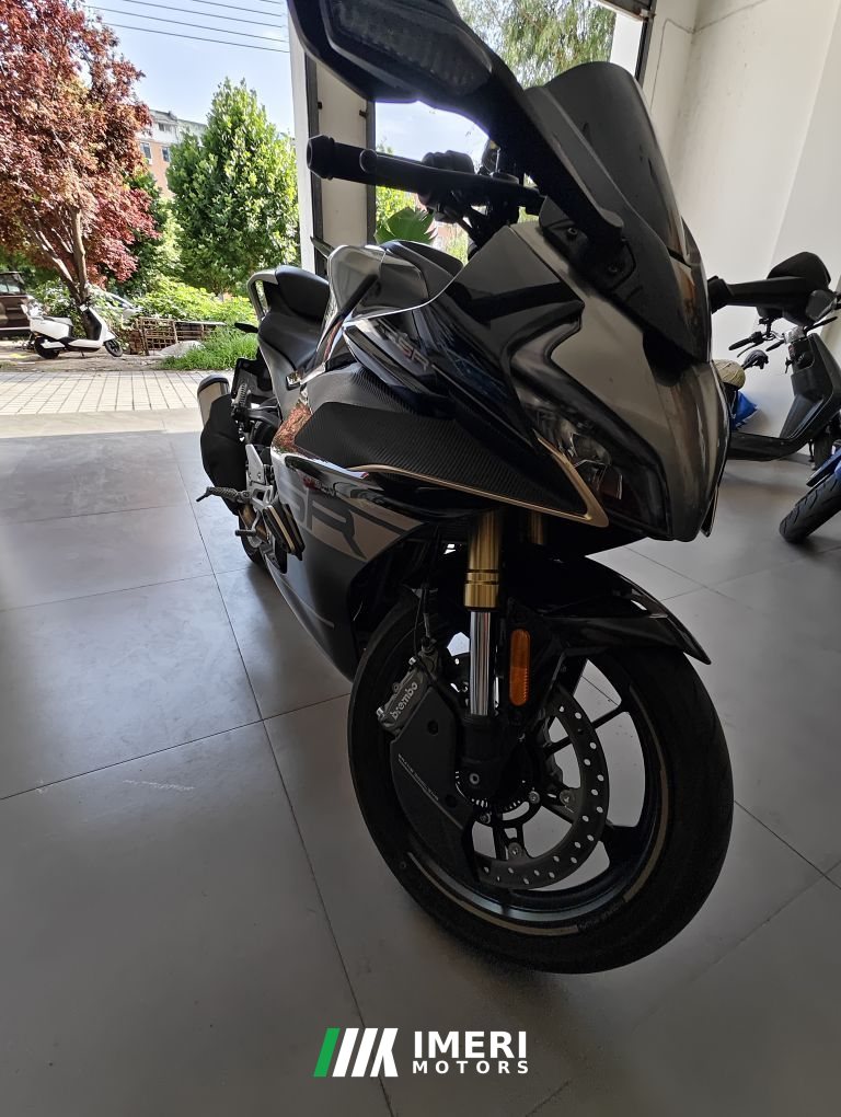 CFMOTO 450SR - мотоцикл из Китая