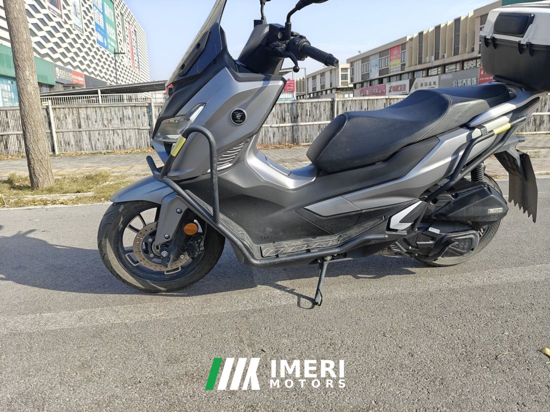 Voge SR150GT - мотоцикл из Китая