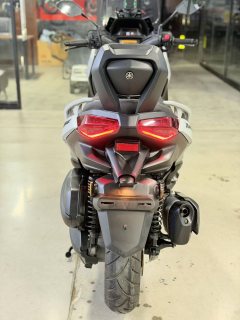 Yamaha XMAX 300 cc - фото 5