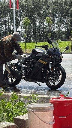 Voge 250RR - фото 1