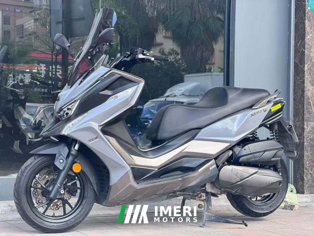 KYMCO Rowing S350 - мотоцикл из Китая