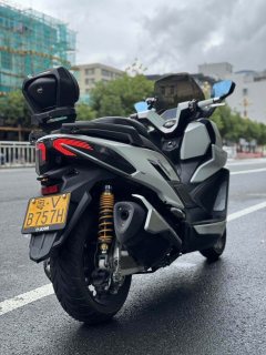 SYM Cruisym 400 - фото 7