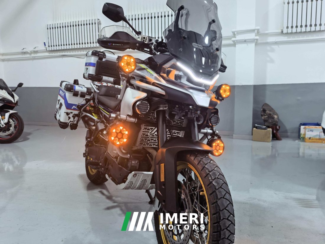 CFMOTO 800MT - мотоцикл из Китая