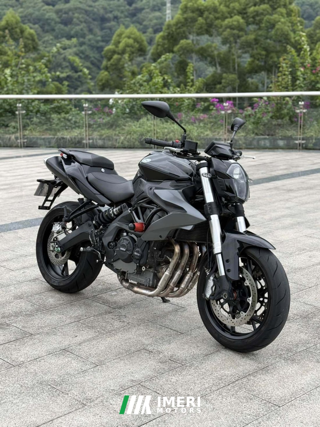 Benelli TNT600i - мотоцикл из Китая