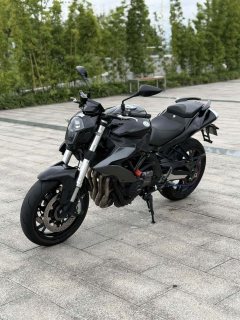 Benelli TNT600i - фото 5