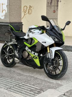 QJMOTOR SRK 250 - фото 1