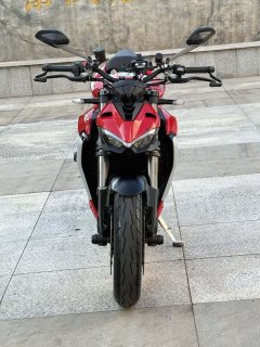 Ducati Street Fighter V2 950 cc - фото 4