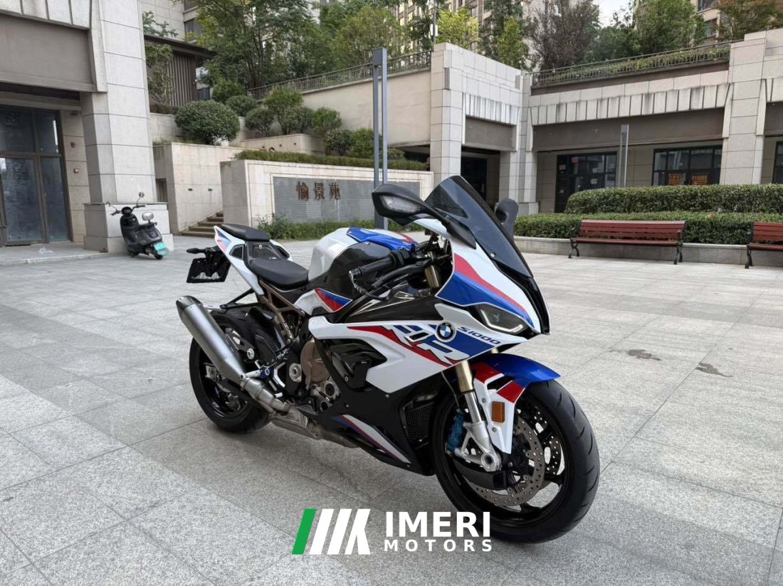 BMW S 1000 RR - мотоцикл из Китая