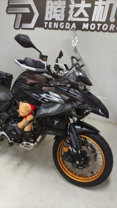 Benelli TRK552 550 cc - фото 5