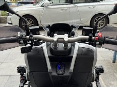 QJMOTOR Hong 150ADV - фото 6