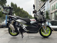 QJMOTOR Hong 150ADV - фото 9