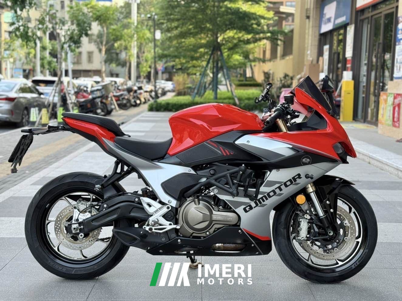 2025 QJMOTOR Roewe i5 550 / Sai 550 *(Context-dependent, usually referring to the motorcycle "Sai 550" or Roewe car v