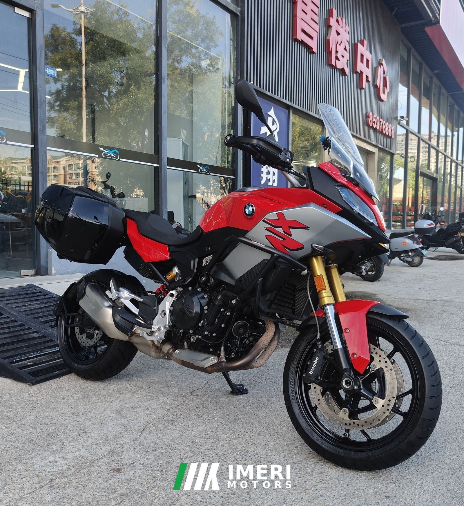 2021 BMW F 900 XR