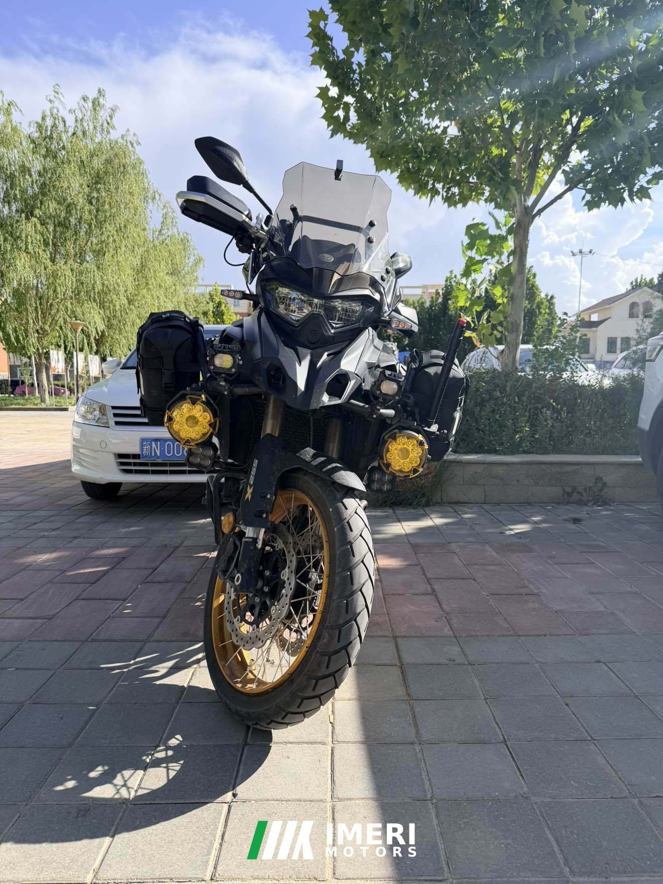 2026 Benelli TRK552 550 cc