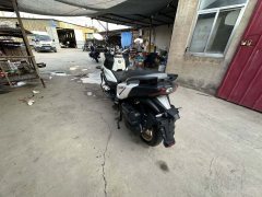 SYM Husky ADV300 - фото 8