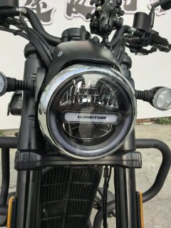QJMOTOR Flash 300 - фото 6