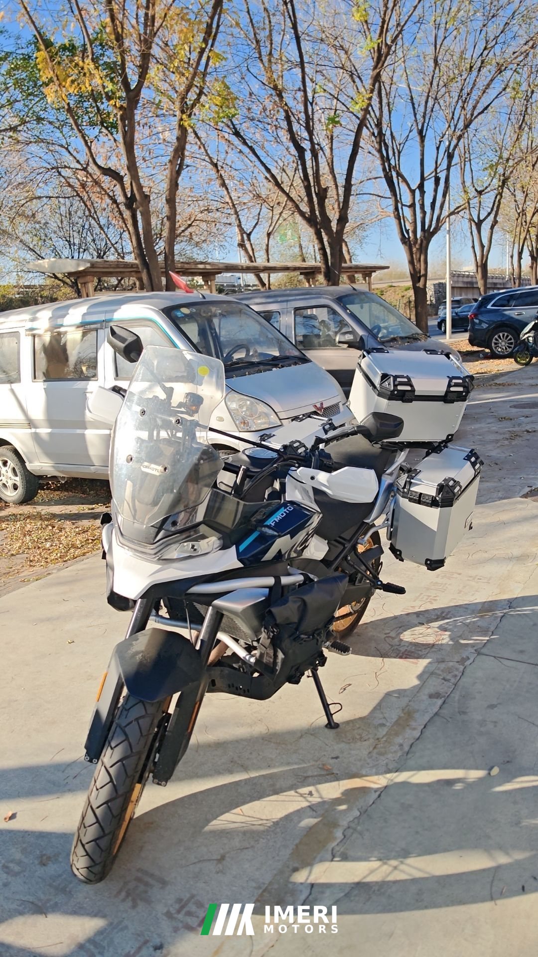 2025 CFMOTO 700MT
