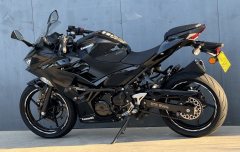 Kawasaki Ninja 400 - фото 9