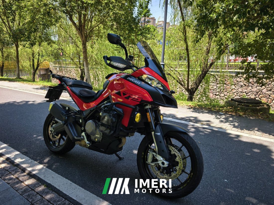 Ducati Multistrada V2 950 cc - мотоцикл из Китая