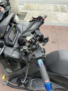 Yamaha XMAX 300 cc - фото 10