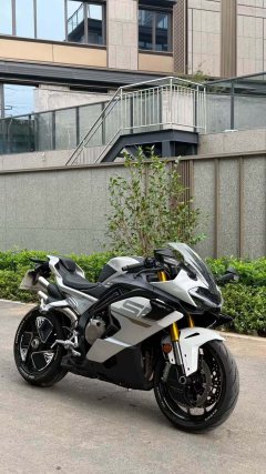 CFMOTO 750SR-S - фото 3