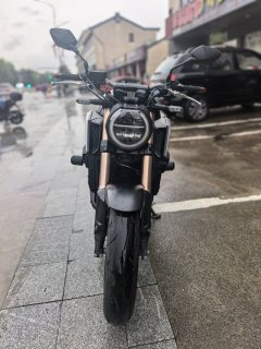 Honda CB650R - фото 1